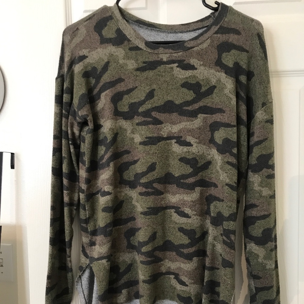 American Eagle soft and sexy sweater